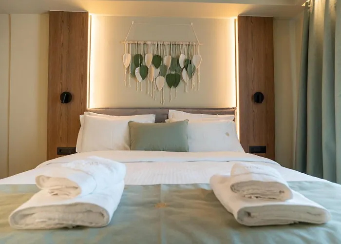 Aparthotel Messinian View