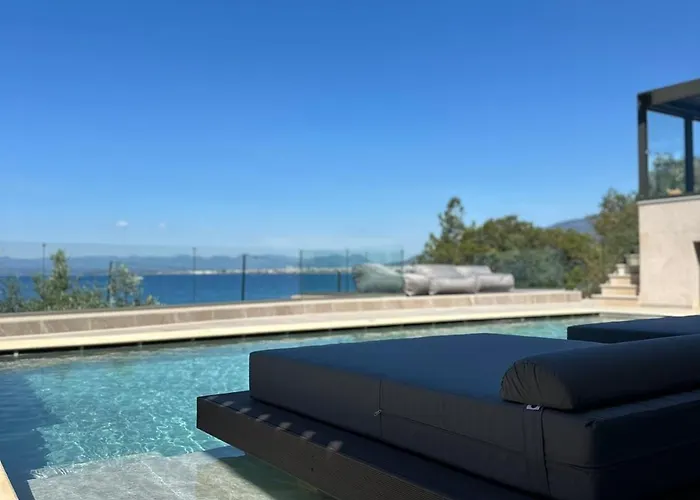 Messinian View Aparthotel