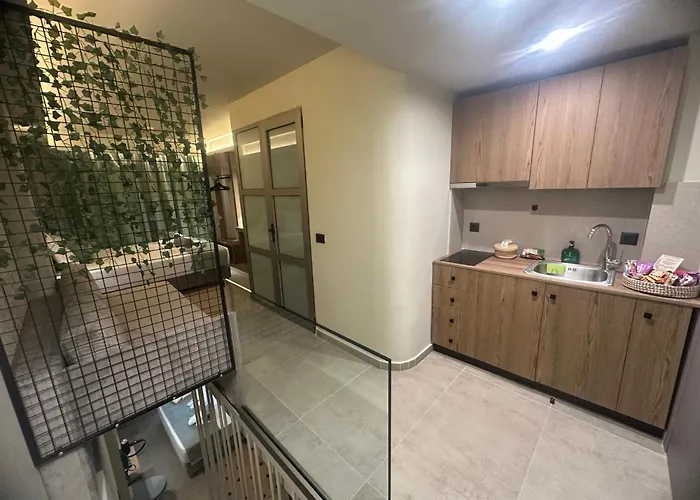 Messinian View Aparthotel Kalamata